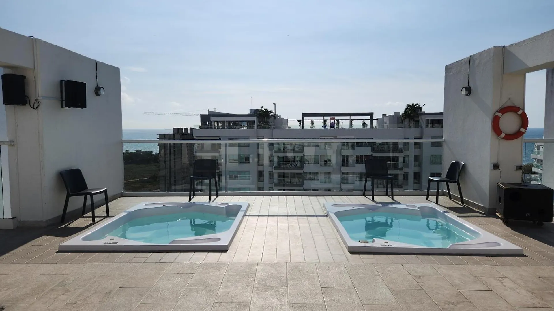 Dominique 811 Exclusive Apartment With Jacuzzi Cartagena Colombia