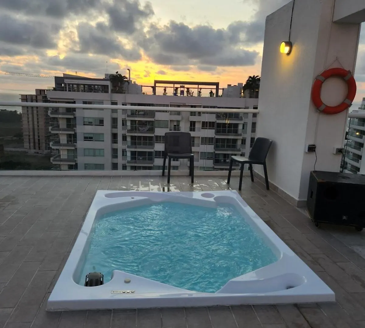 Dominique 811 Exclusive Apartment With Jacuzzi Cartagena Colombia