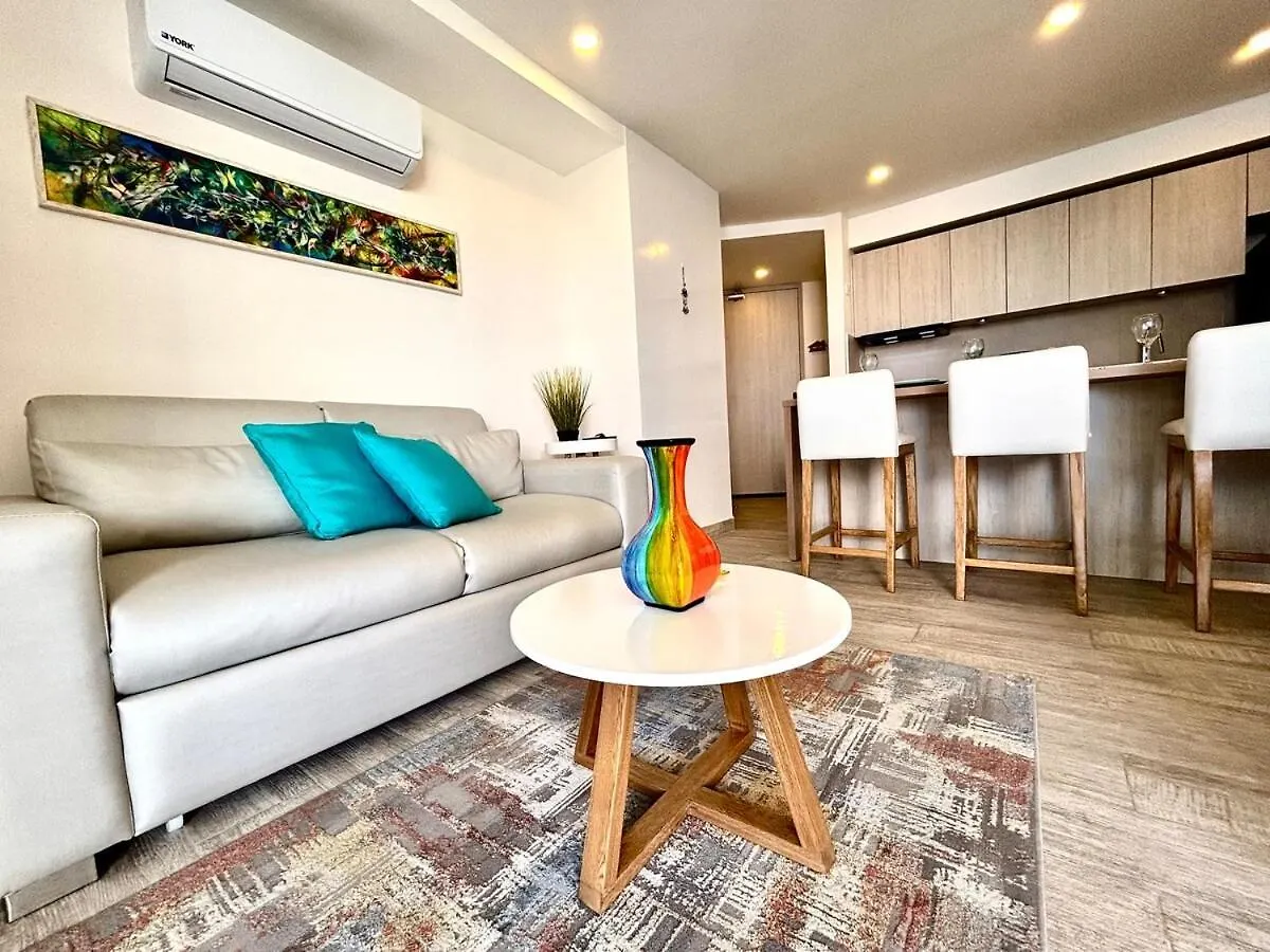 Dominique 811 Exclusive Apartment With Jacuzzi Cartagena